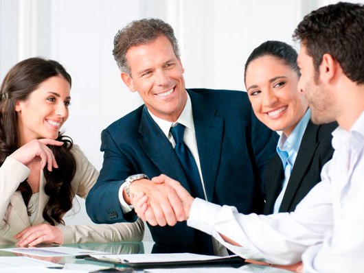 Những cụm từ tiếng Anh thông dụng giao tiếp trong công việc