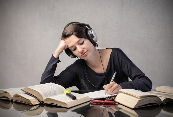Luyện nghe tiếng Anh cho người mới bắt đầu Luyện nghe tiếng Anh cho người mới bắt đầu