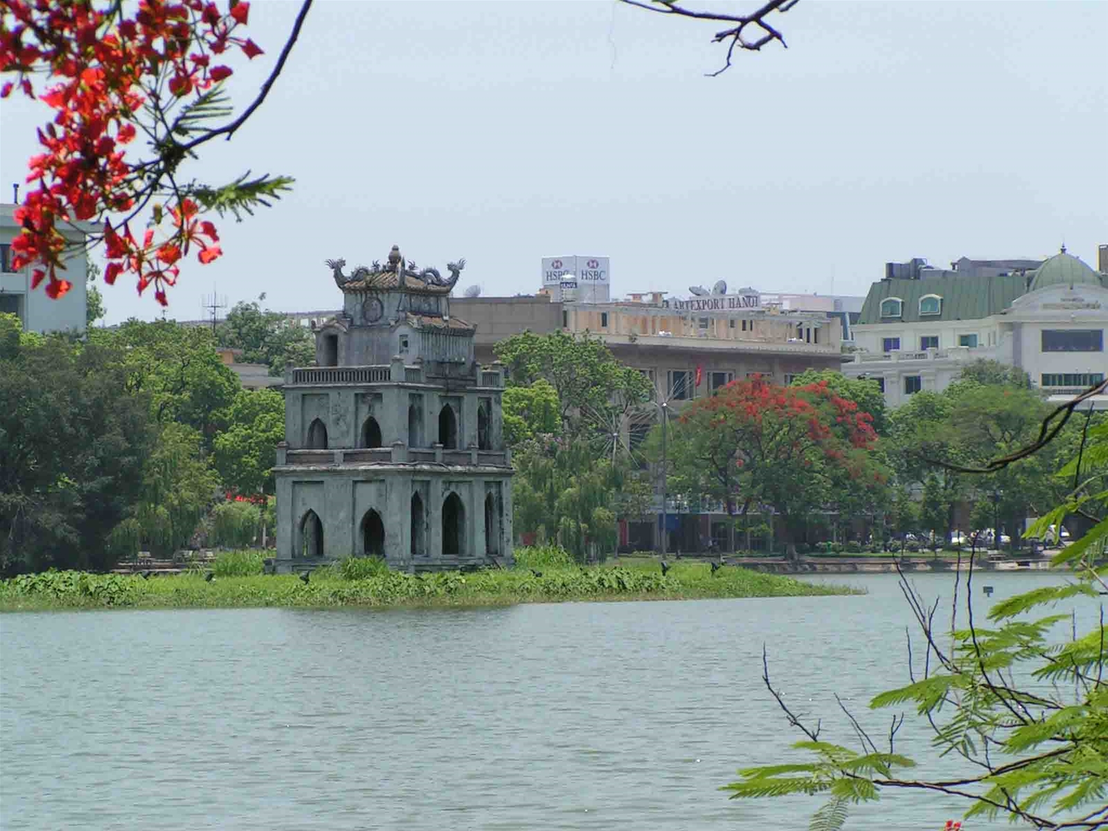 Bài viết tiếng Anh hay về Hà Nội 
