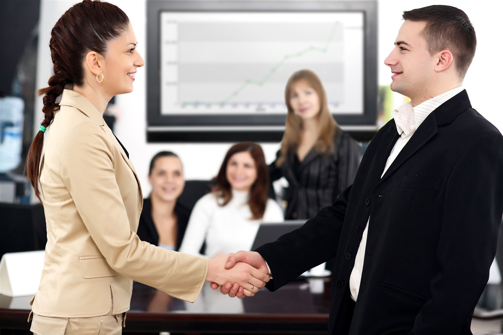 Làm sao để học tiếng Anh giao tiếp hiệu quả?