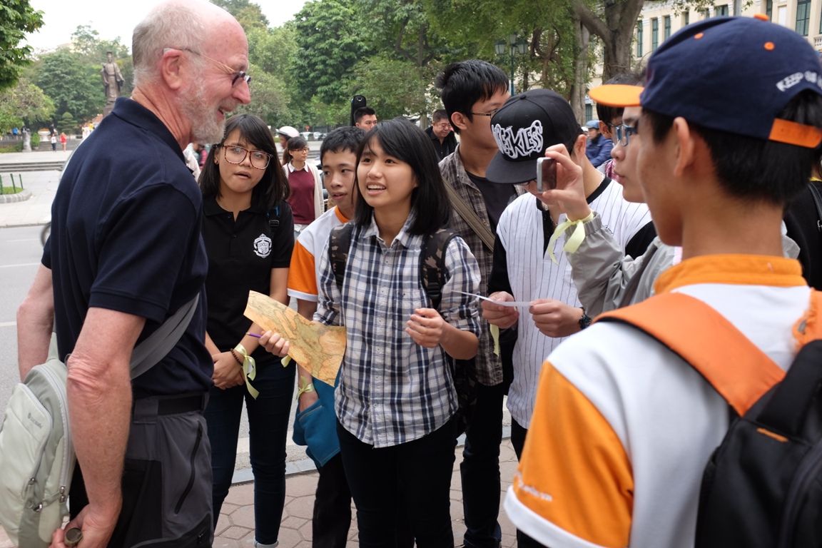 Làm thế nào để trò chuyện tiếng anh với khách du lịch nước ngoài Làm thế nào để trò chuyện tiếng anh với khách du lịch nước ngoài